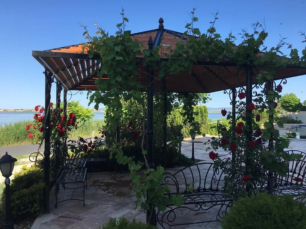 Pomorie Seafront Apartments